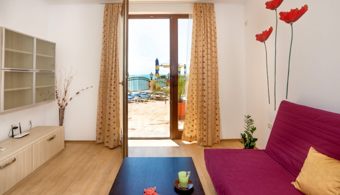 MIRAGE_APARTHOTEL_NESSEBAR_BULGARIA_AIR_TOUR_TRAVEL